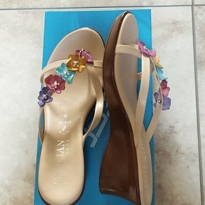 Italian Shoemakers Flower Sandal